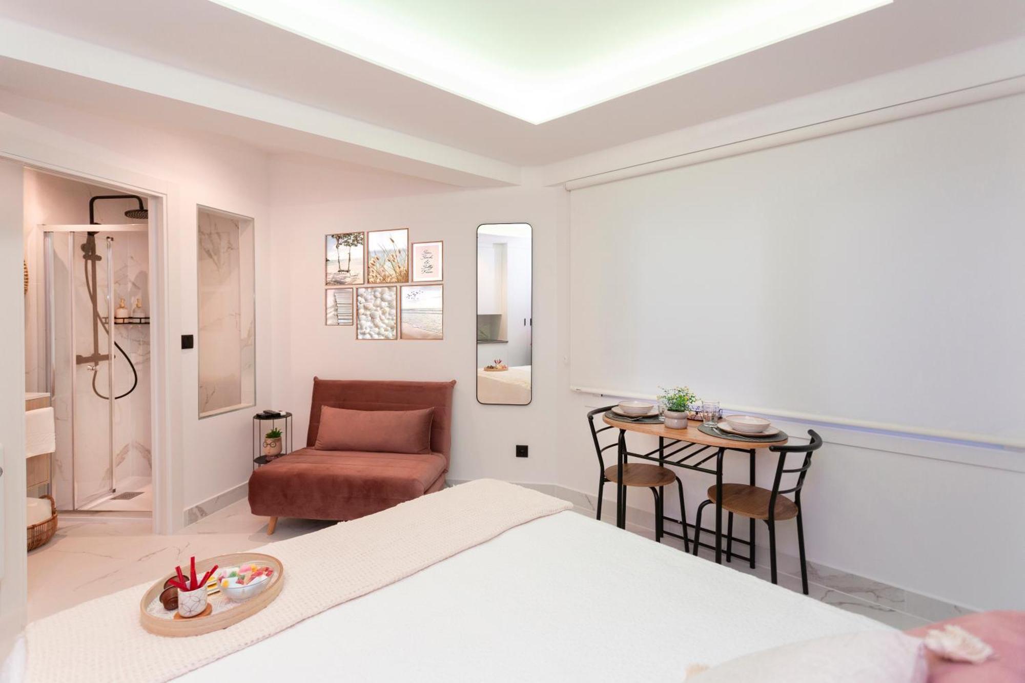 Apartamentos Triple M มัลปิกา ภายนอก รูปภาพ