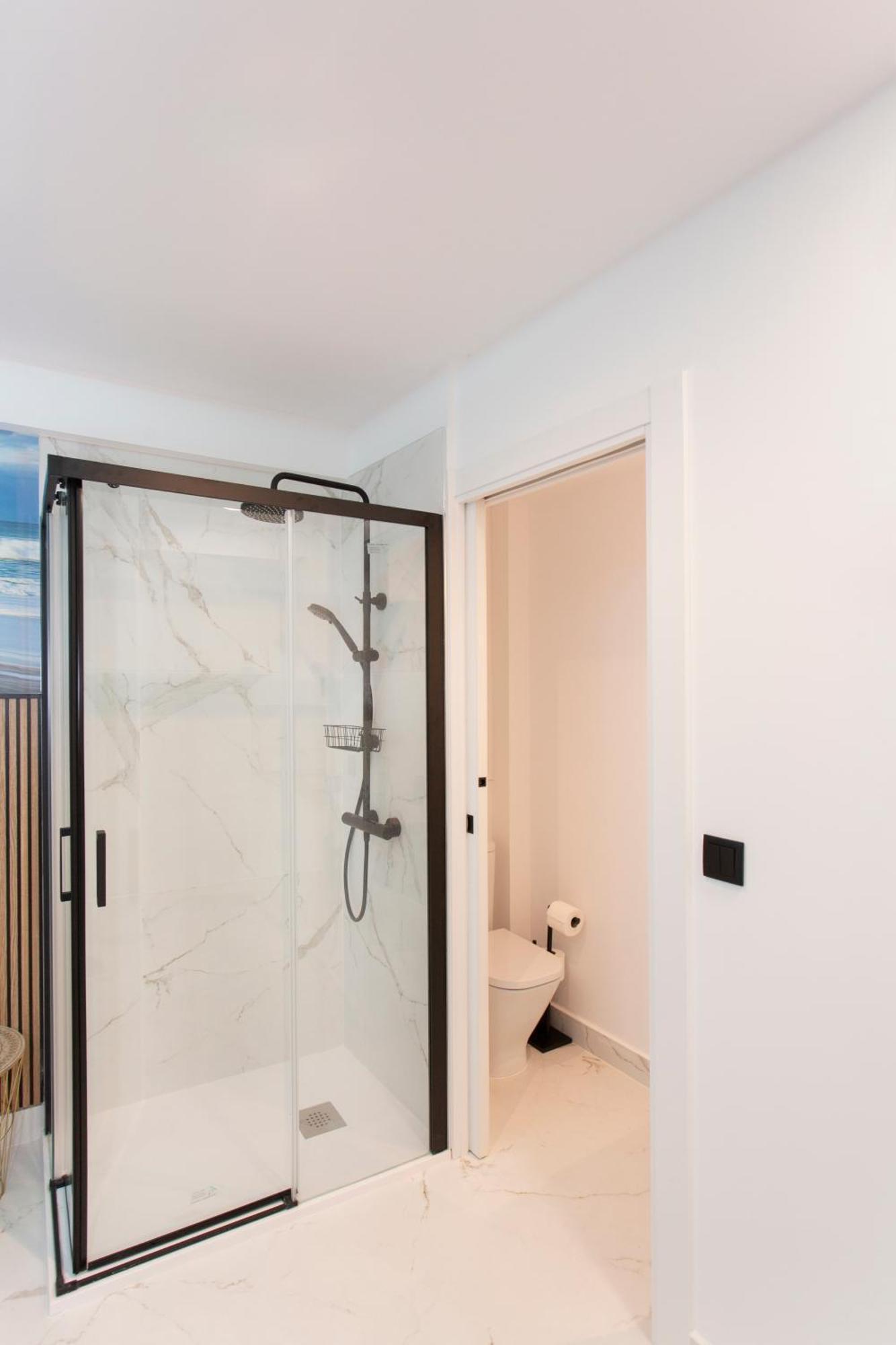 Apartamentos Triple M มัลปิกา ภายนอก รูปภาพ