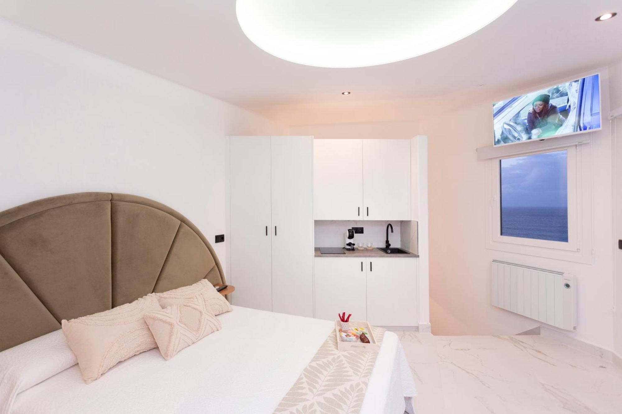 Apartamentos Triple M มัลปิกา ภายนอก รูปภาพ